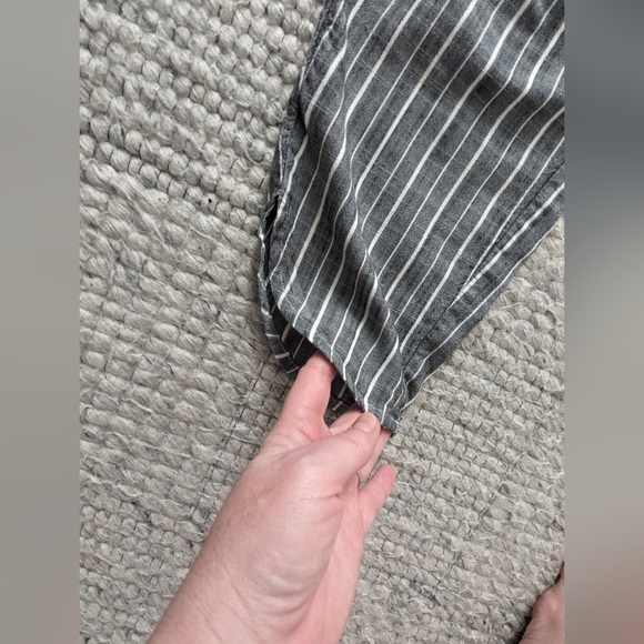 Marine Layer Gray Striped Pants - Picture 4 of 7